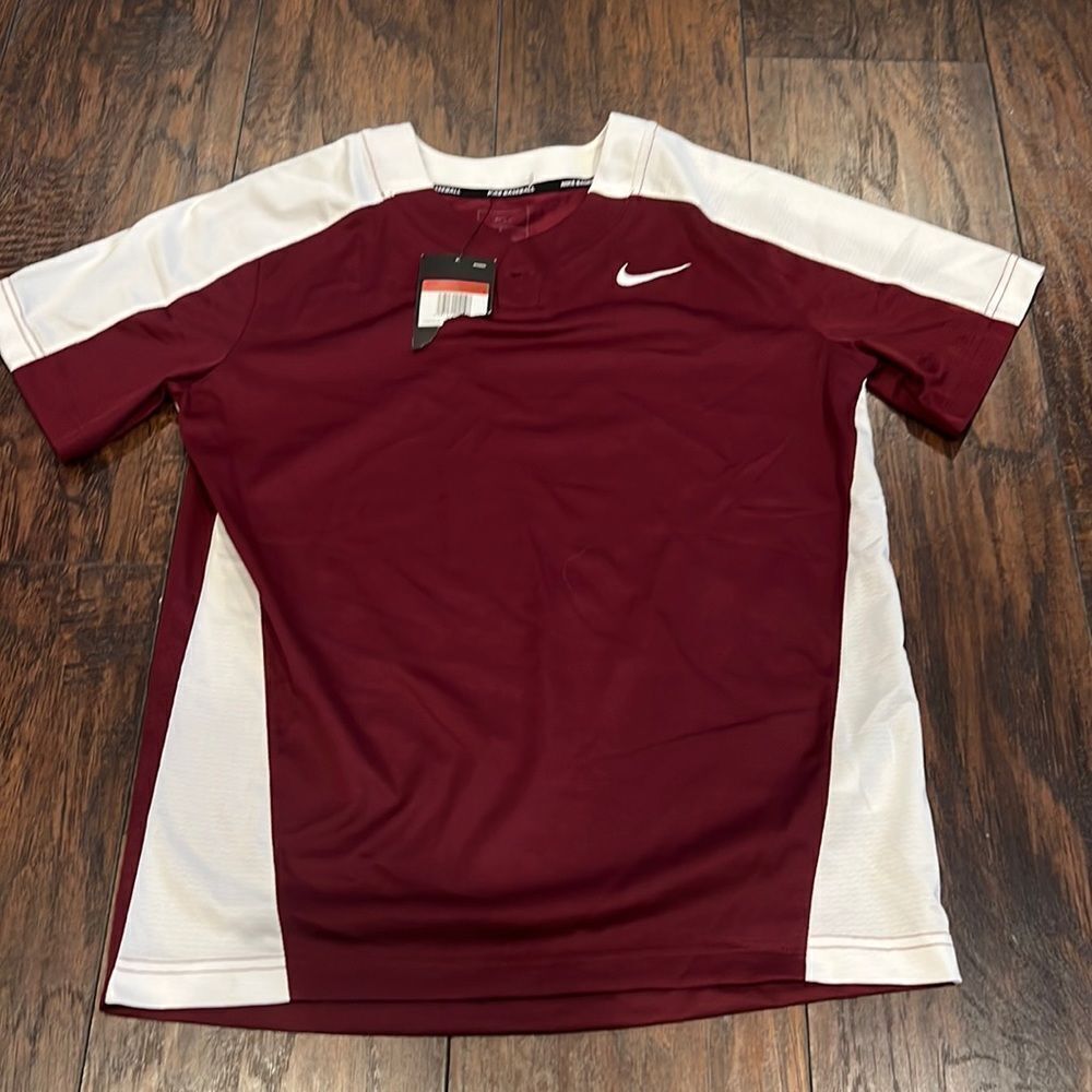 NWT Boys Nike baseball hitting jersey size L white and burgundy